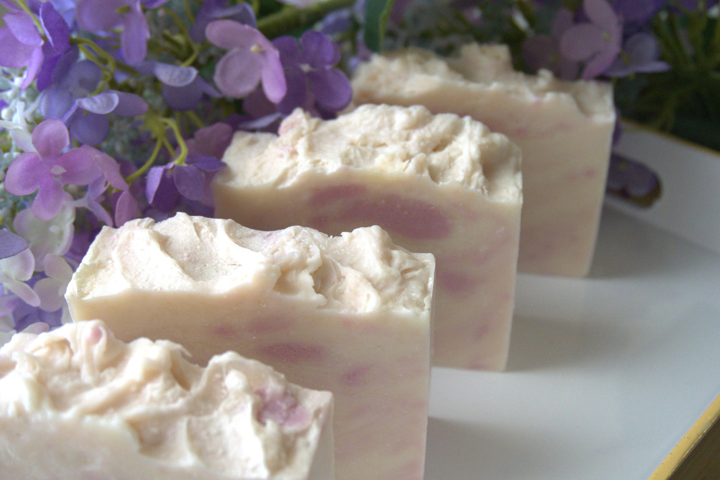 Luxurious Lilac Tallow Soap – Silky Smooth & Nourishing